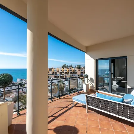 Penthouse Sea View 3bed Cosmo Apartment *
